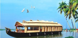 Kumarakom-Houseboat-Hotel-Kerala